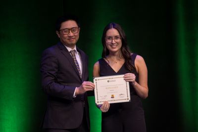 Dr. Lett receives an award.