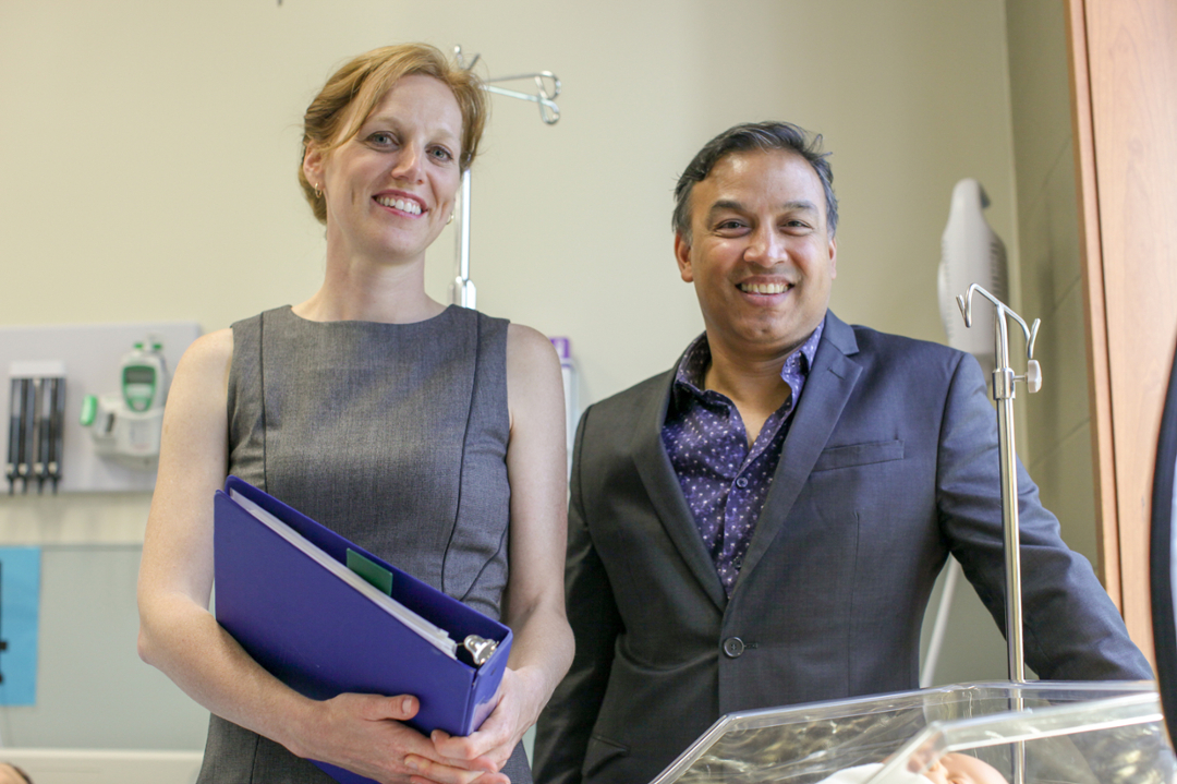 UBC post-doctoral research fellow Daphne McRae and University of Saskatchewan professor Nazeem Muhajarine (left) study the benefits of midwifery care. (Photo: U of S) 