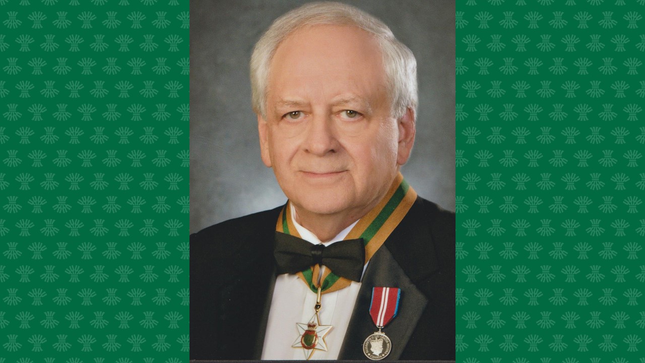 Dr. Alan Rosenberg (MD'74) was presented with the Saskatchewan Order of Merit in September. (Photo: Government of Saskatchewan)