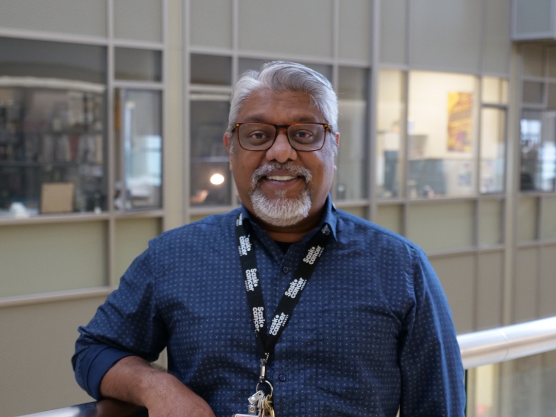 Dr. Franco Vizeacoumar (PhD) is an oncology professor in the College of Medicine and a senior research scientist with the Saskatchewan Cancer Agency.