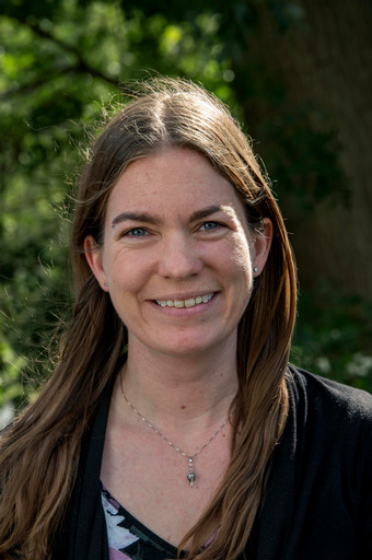 Picture of Dr. Jenea Bin