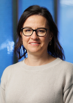 Picture of Dr. Julie Stakiw